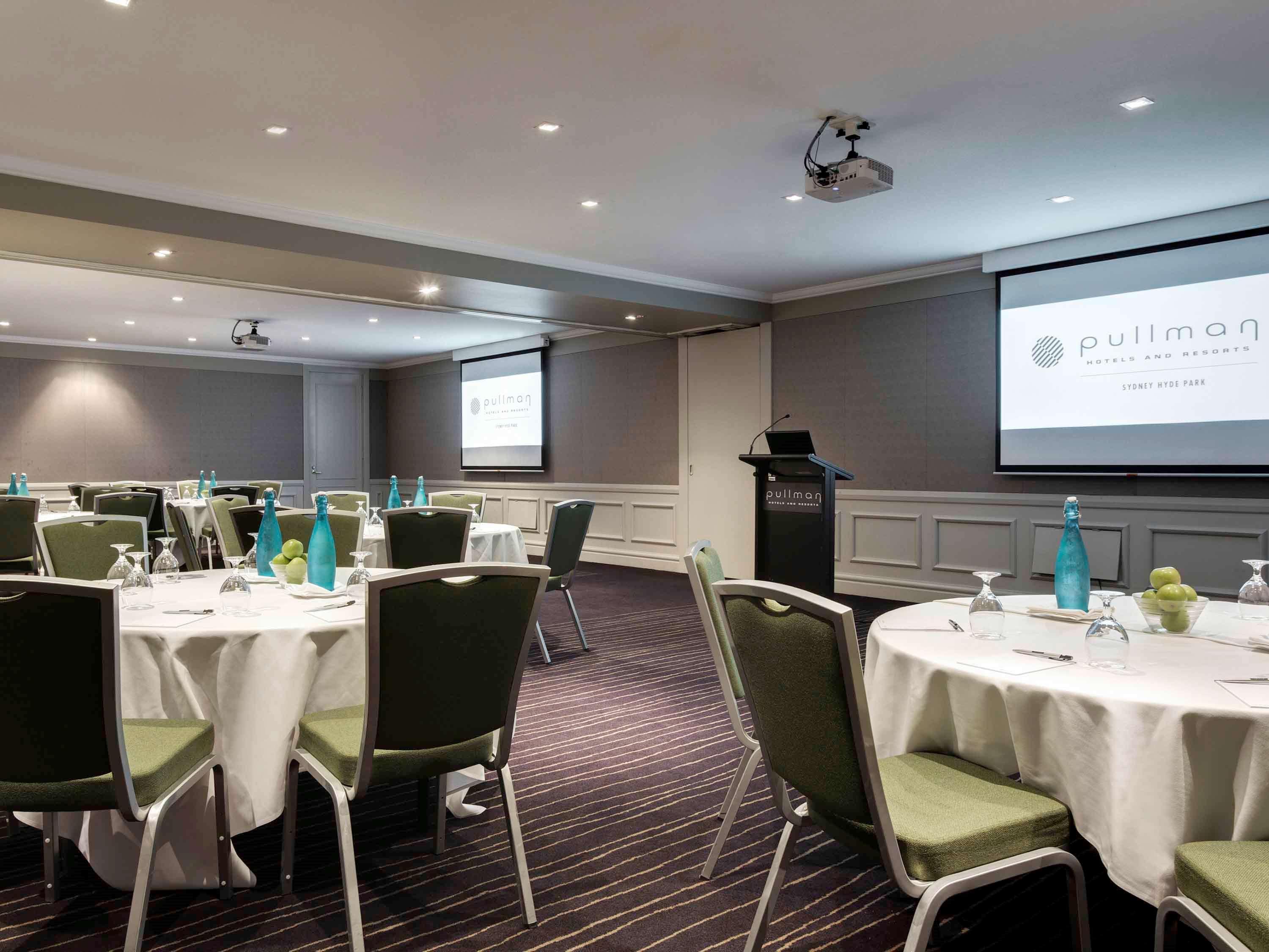 พูลแมน ซิดนีย์ ไฮด์ พาร์ค Hotel ภายนอก รูปภาพ The meeting room
